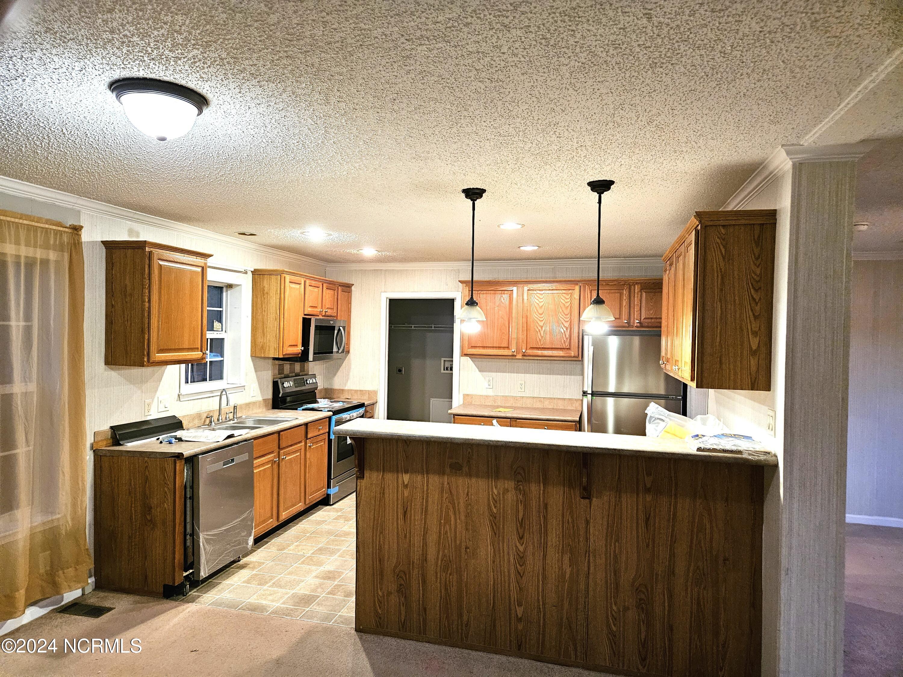 648 Bronty Road Property Photo 3