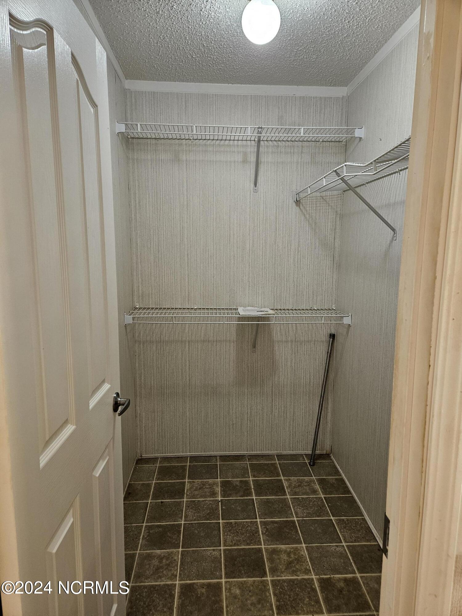 648 Bronty Road Property Photo 6