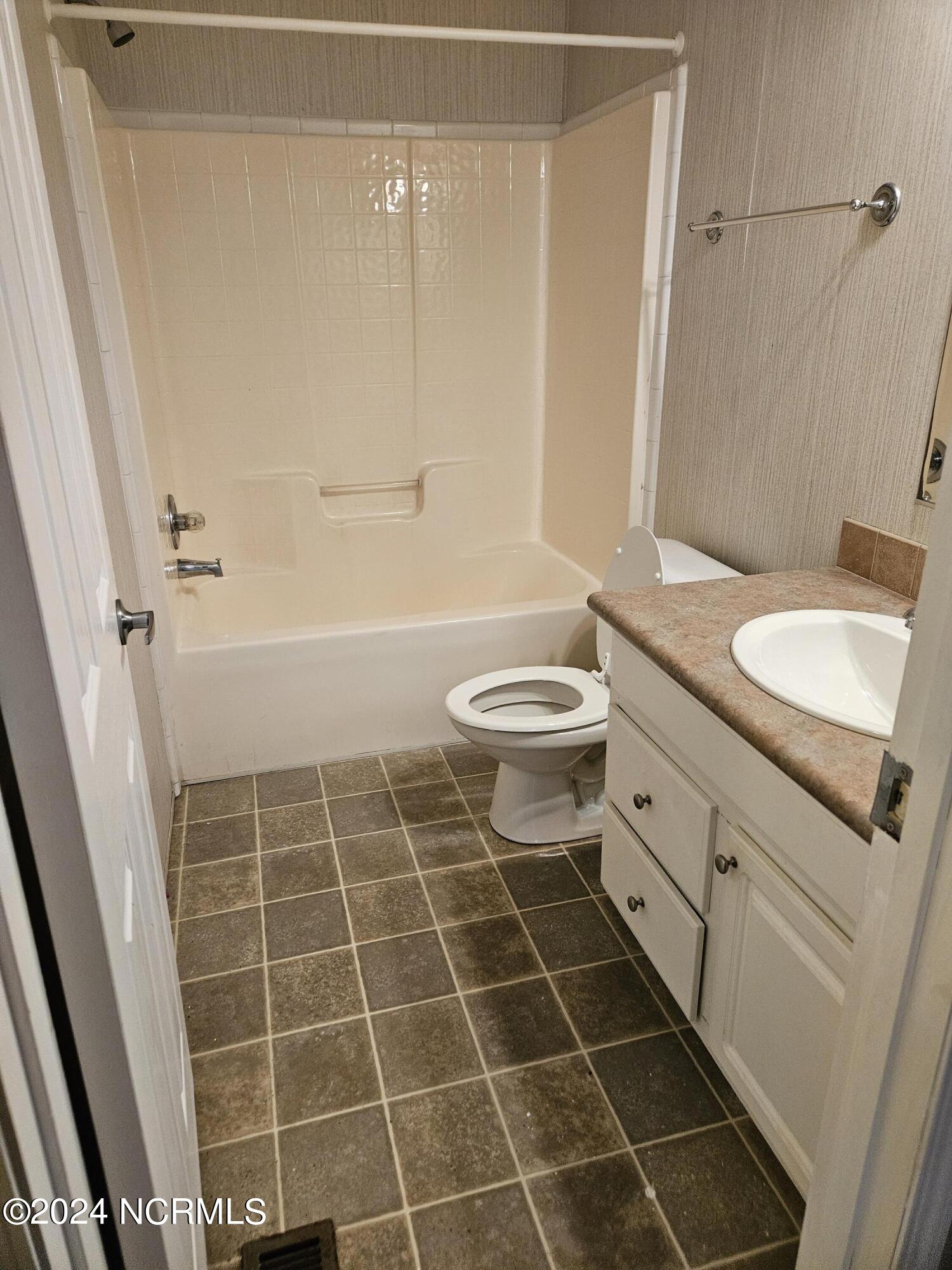 648 Bronty Road Property Photo 13