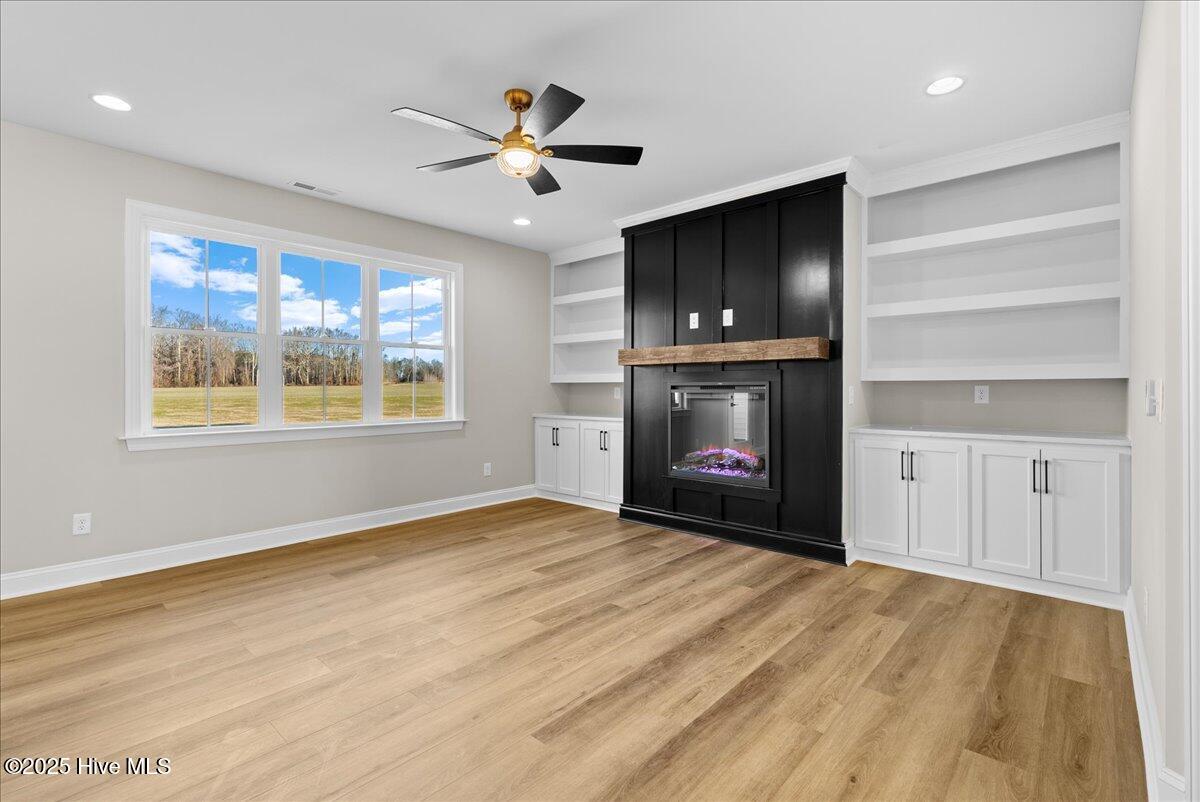 4972 Stone Creek Drive Property Photo 8