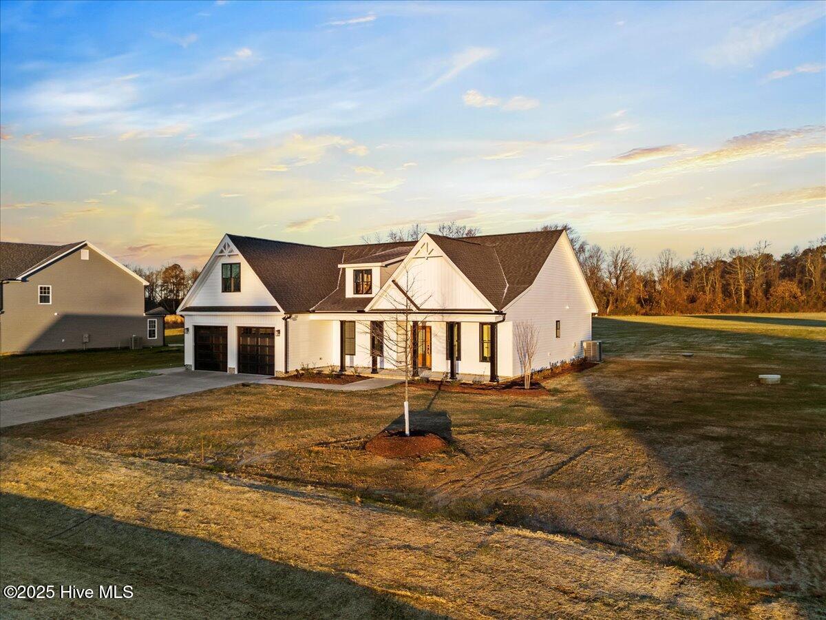 4972 Stone Creek Drive Property Photo 42