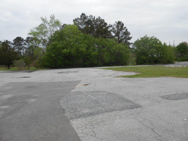 57 E Us Highway 64 E Property Photo 3
