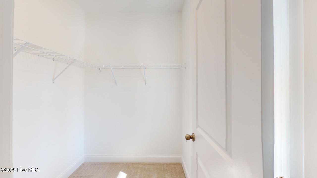143 Courtland Circle Property Photo 18
