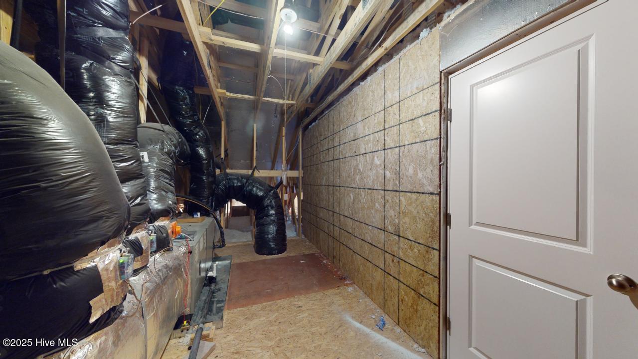 143 Courtland Circle Property Photo 29