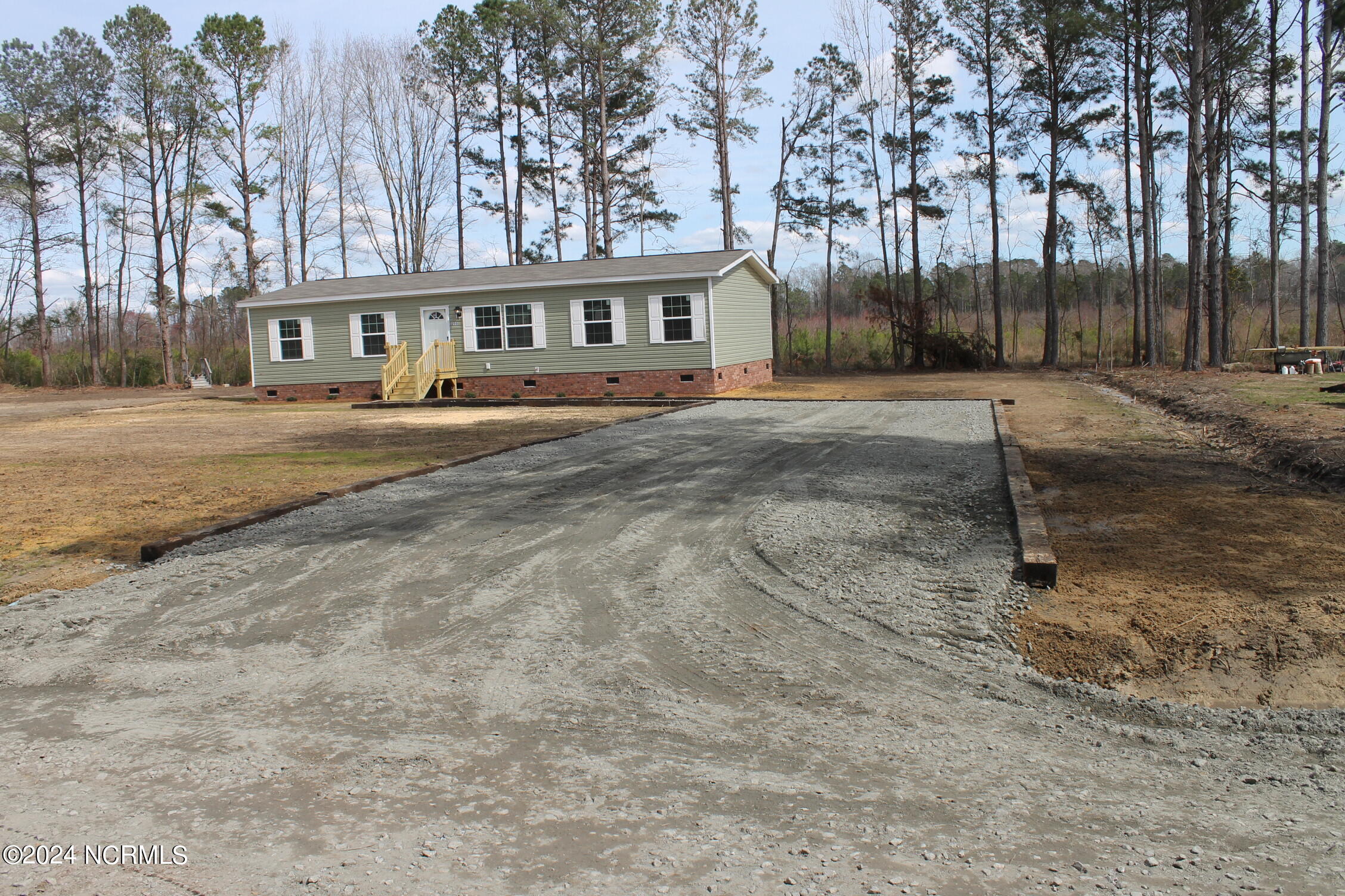 235 Pridgen Acres Drive Property Photo 4
