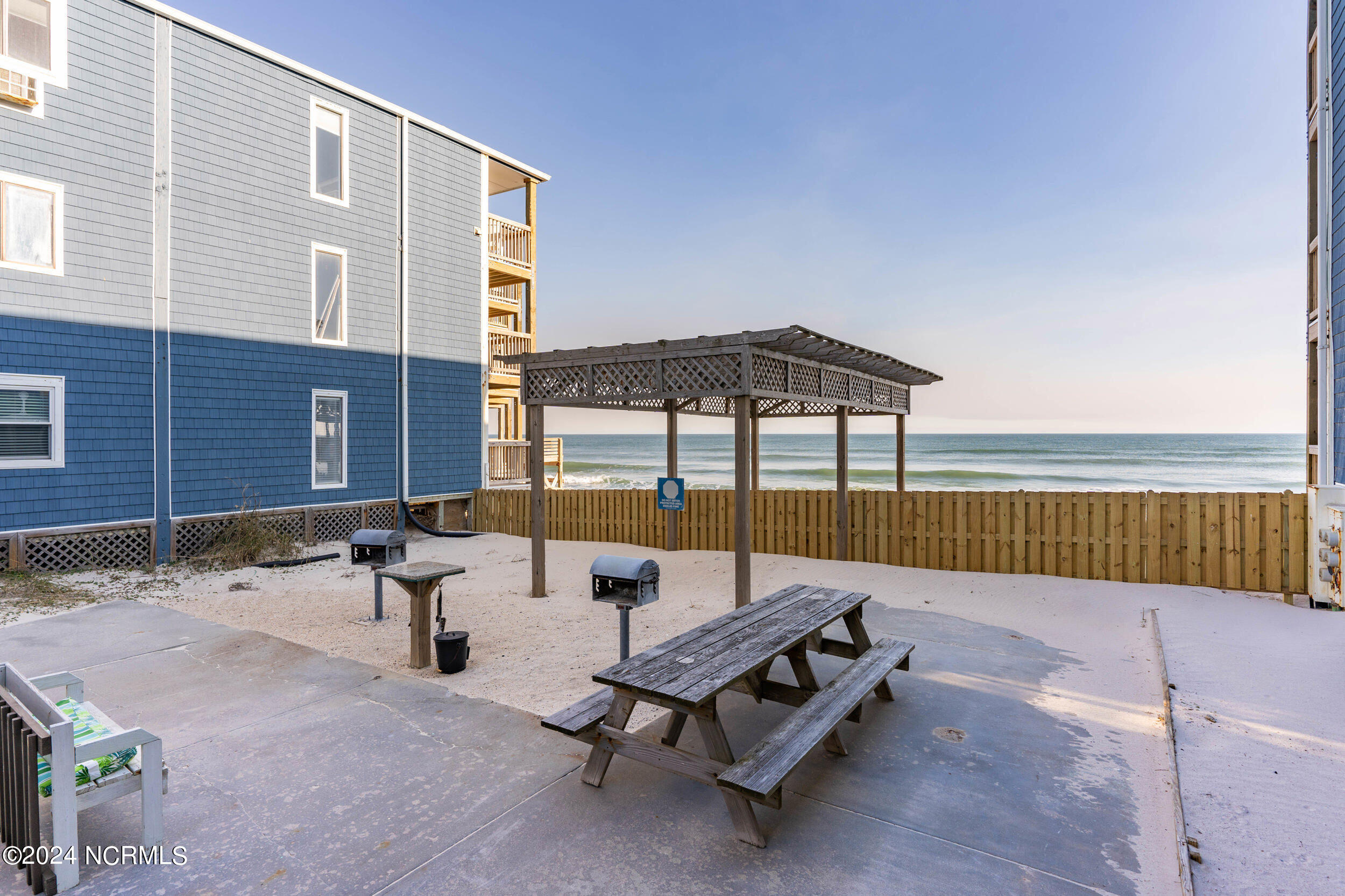 2240 New River Inlet Road 121 Property Photo 24