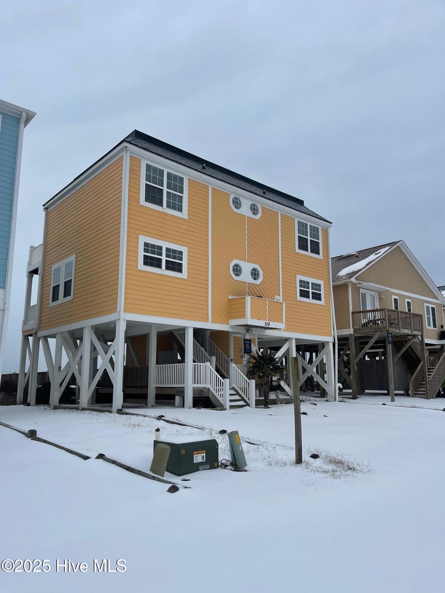 329 Ocean Boulevard Property Photo 2