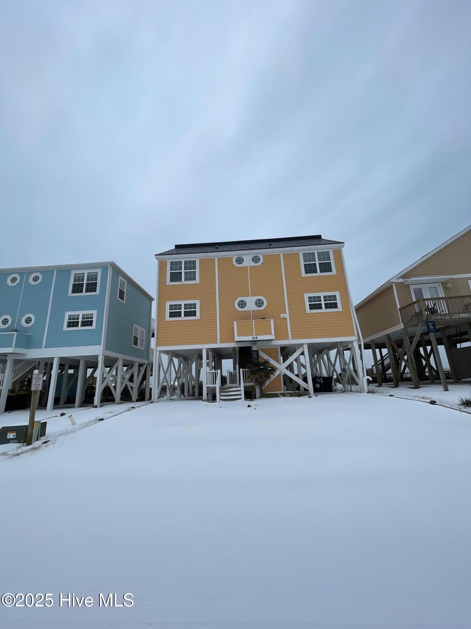 329 Ocean Boulevard Property Photo 4