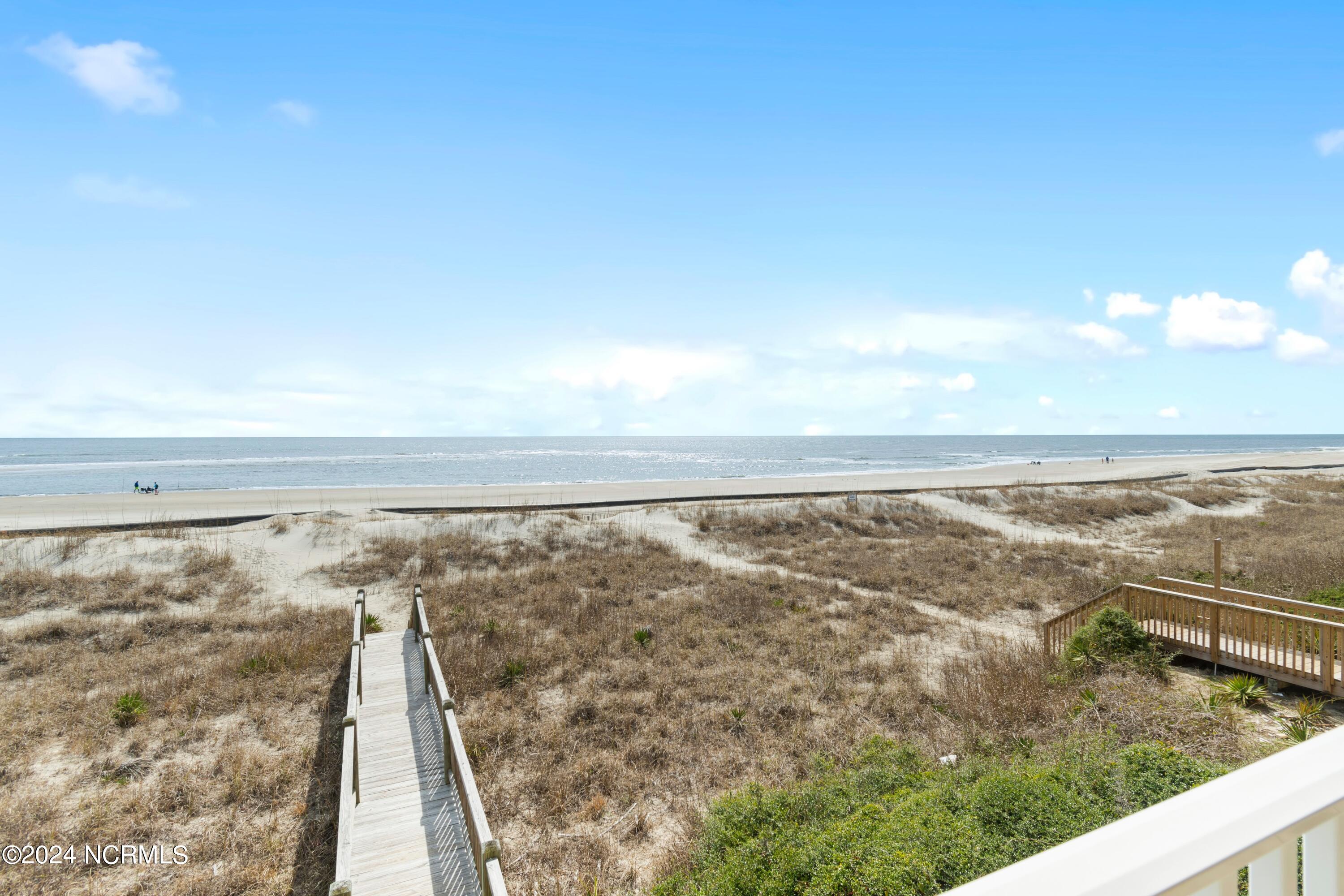 329 Ocean Boulevard Property Photo 6