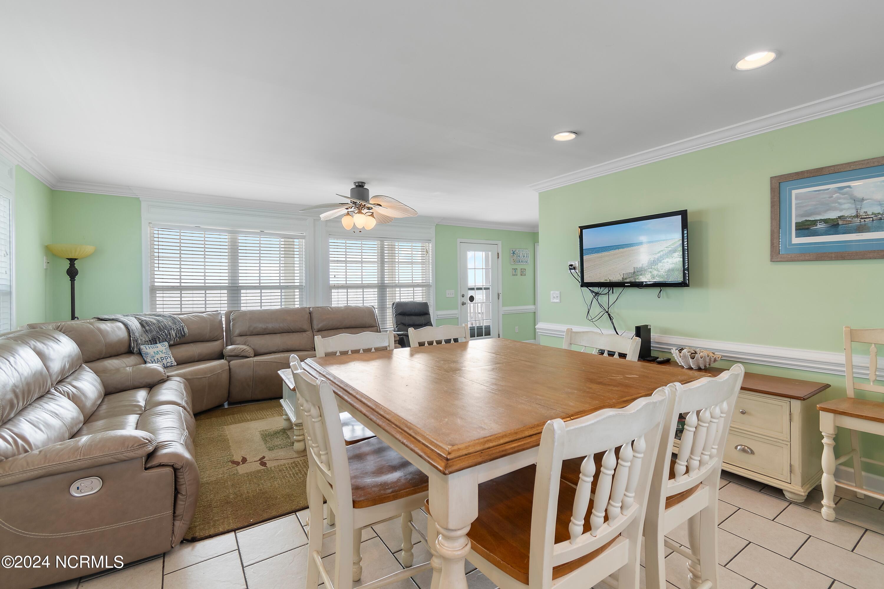 329 Ocean Boulevard Property Photo 12