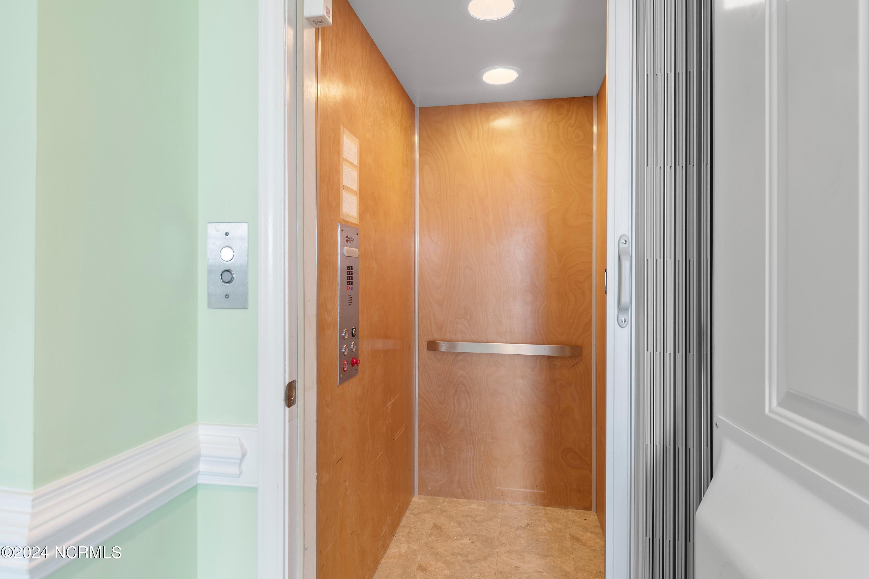 329 Ocean Boulevard Property Photo 21