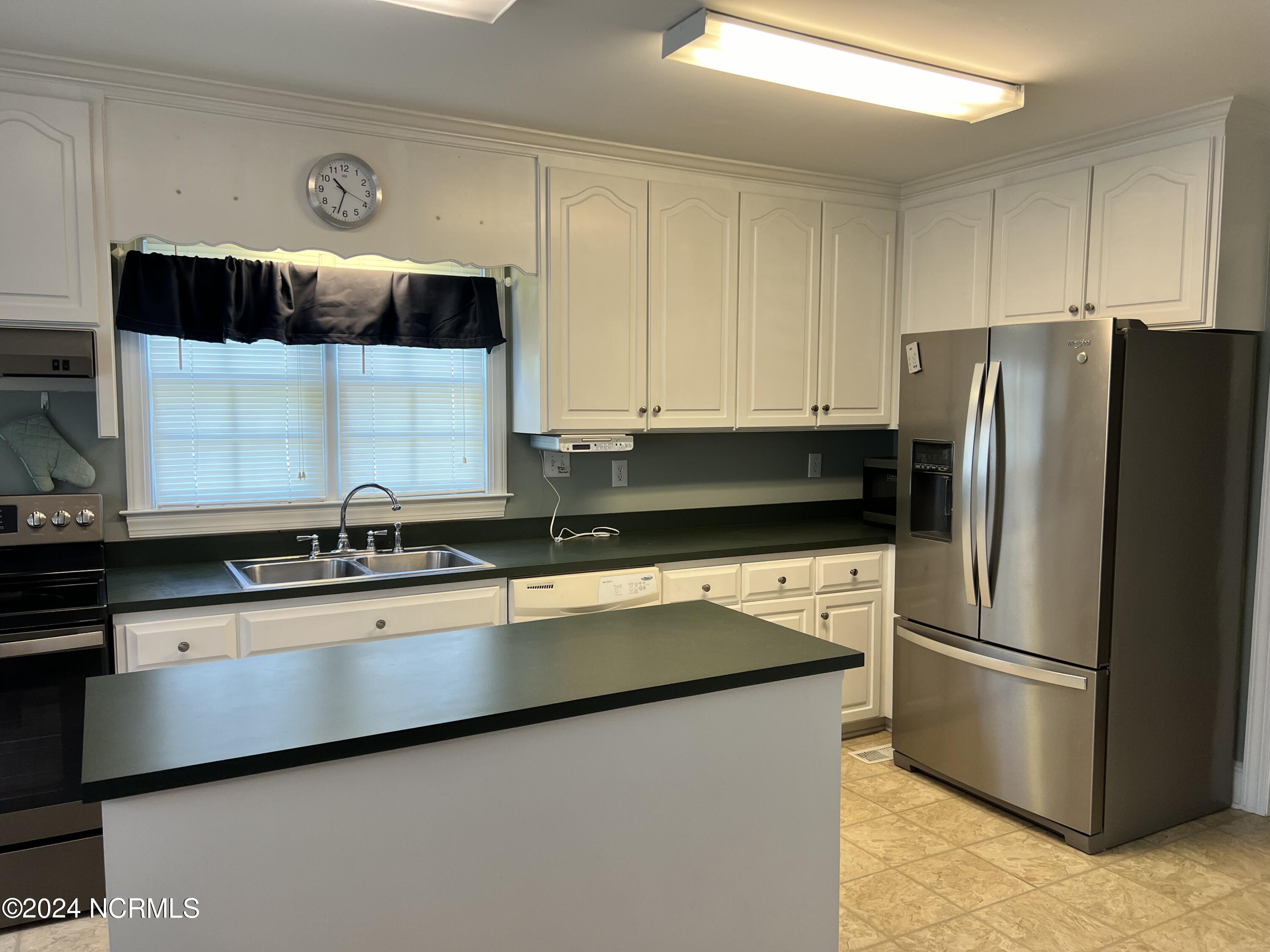 2710 Fairfax Road Property Photo 12