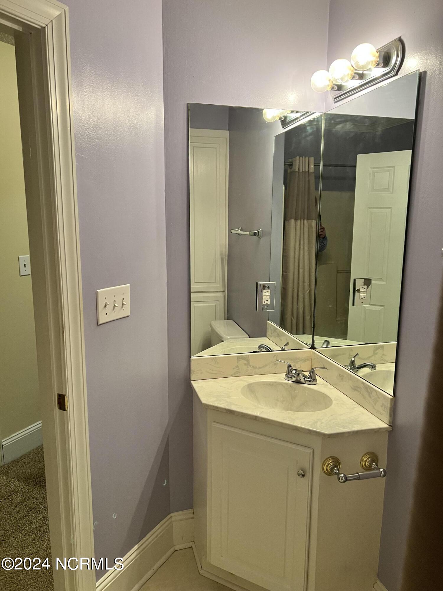 2710 Fairfax Road Property Photo 22