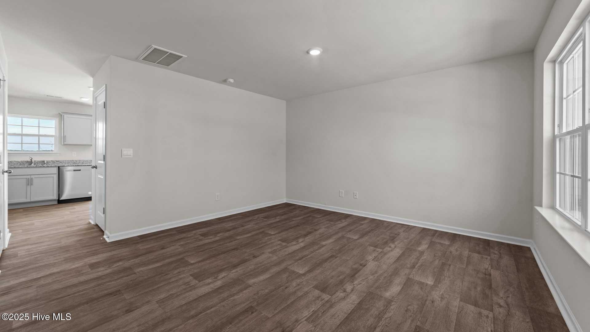 4119 Laurel Ridge Drive B Property Photo 2