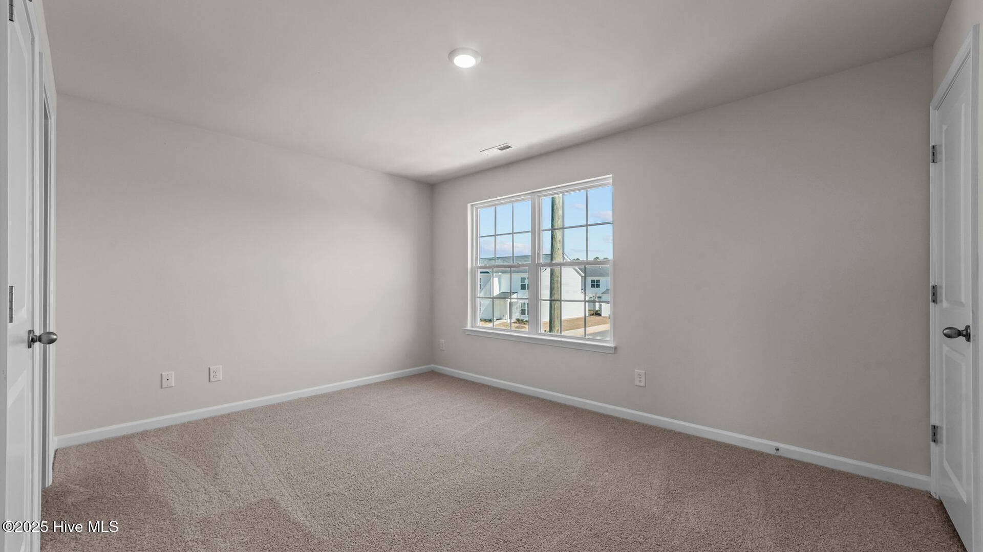 4119 Laurel Ridge Drive B Property Photo 15