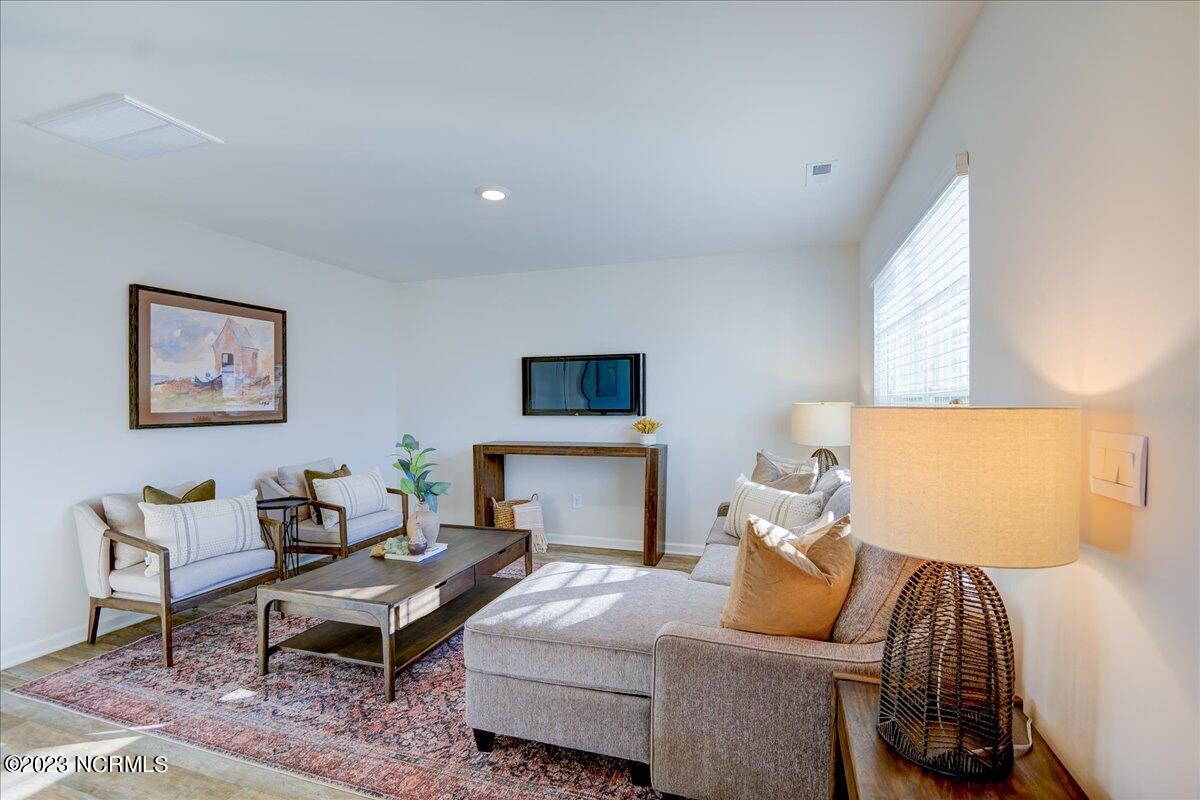 4119 Laurel Ridge Drive H Property Photo 3