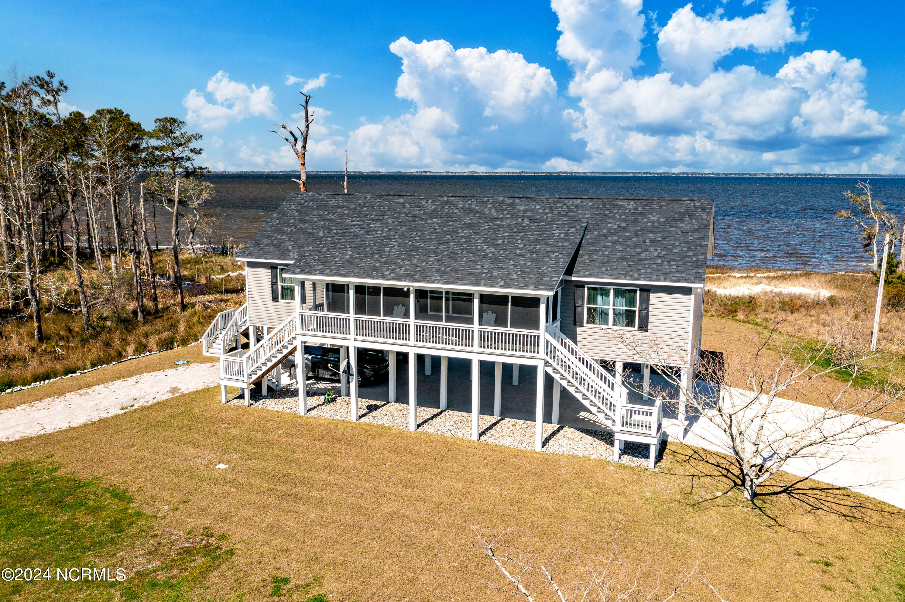 804 Berrys Creek Road Property Photo 1