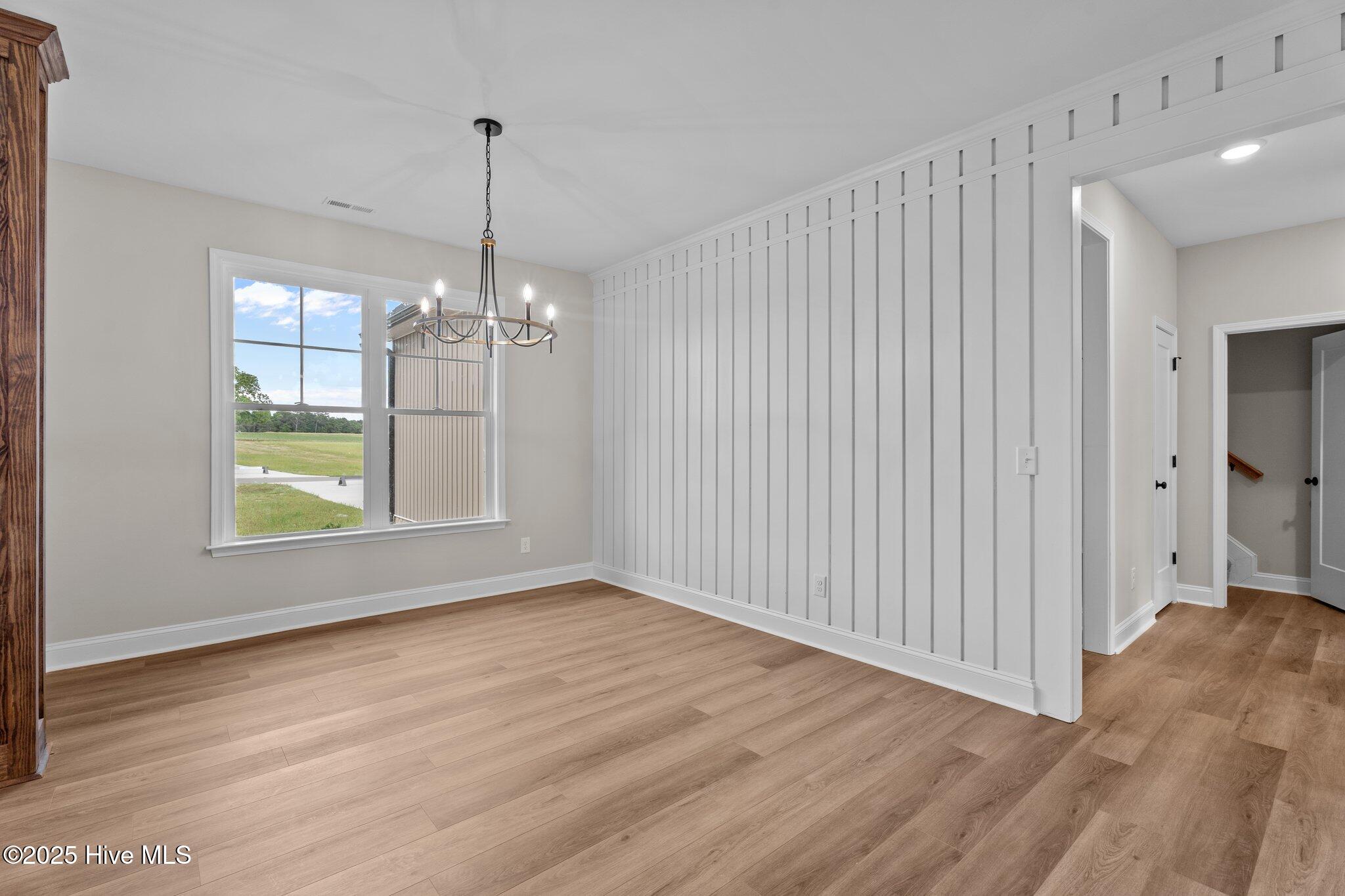 5062 Willows Edge Drive Property Photo 4