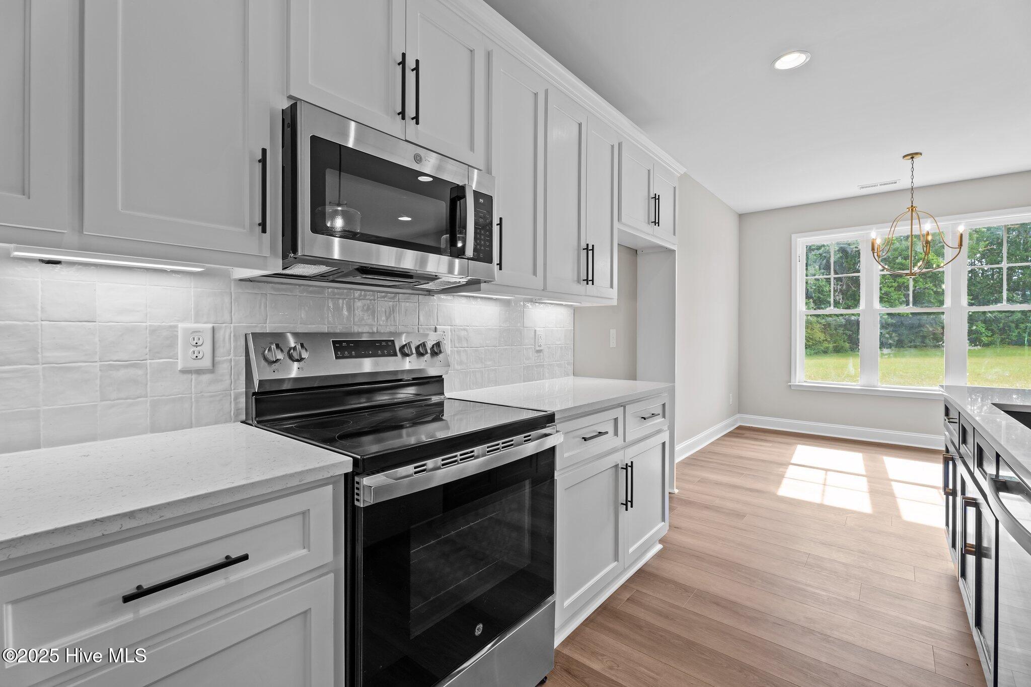 5062 Willows Edge Drive Property Photo 12