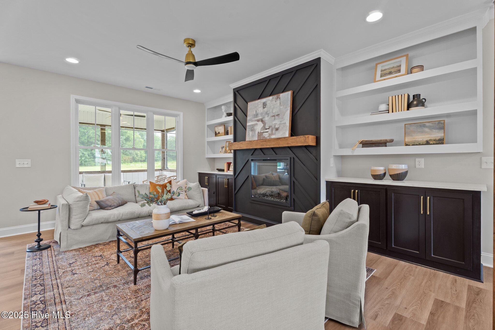 5062 Willows Edge Drive Property Photo 12
