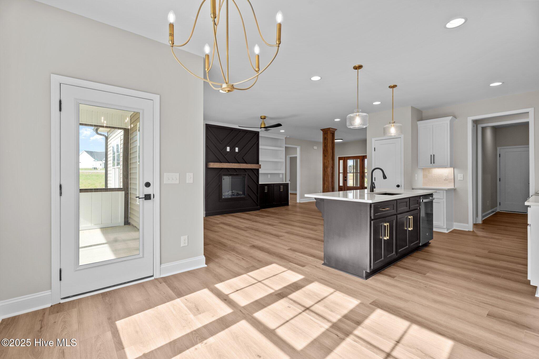 5062 Willows Edge Drive Property Photo 13