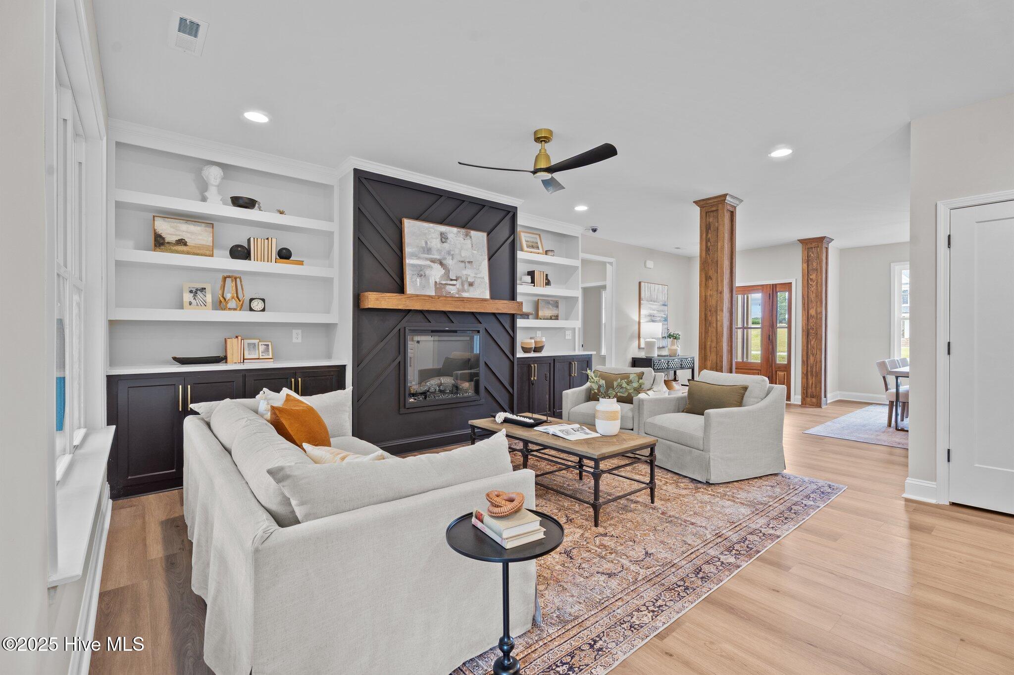 5062 Willows Edge Drive Property Photo 13