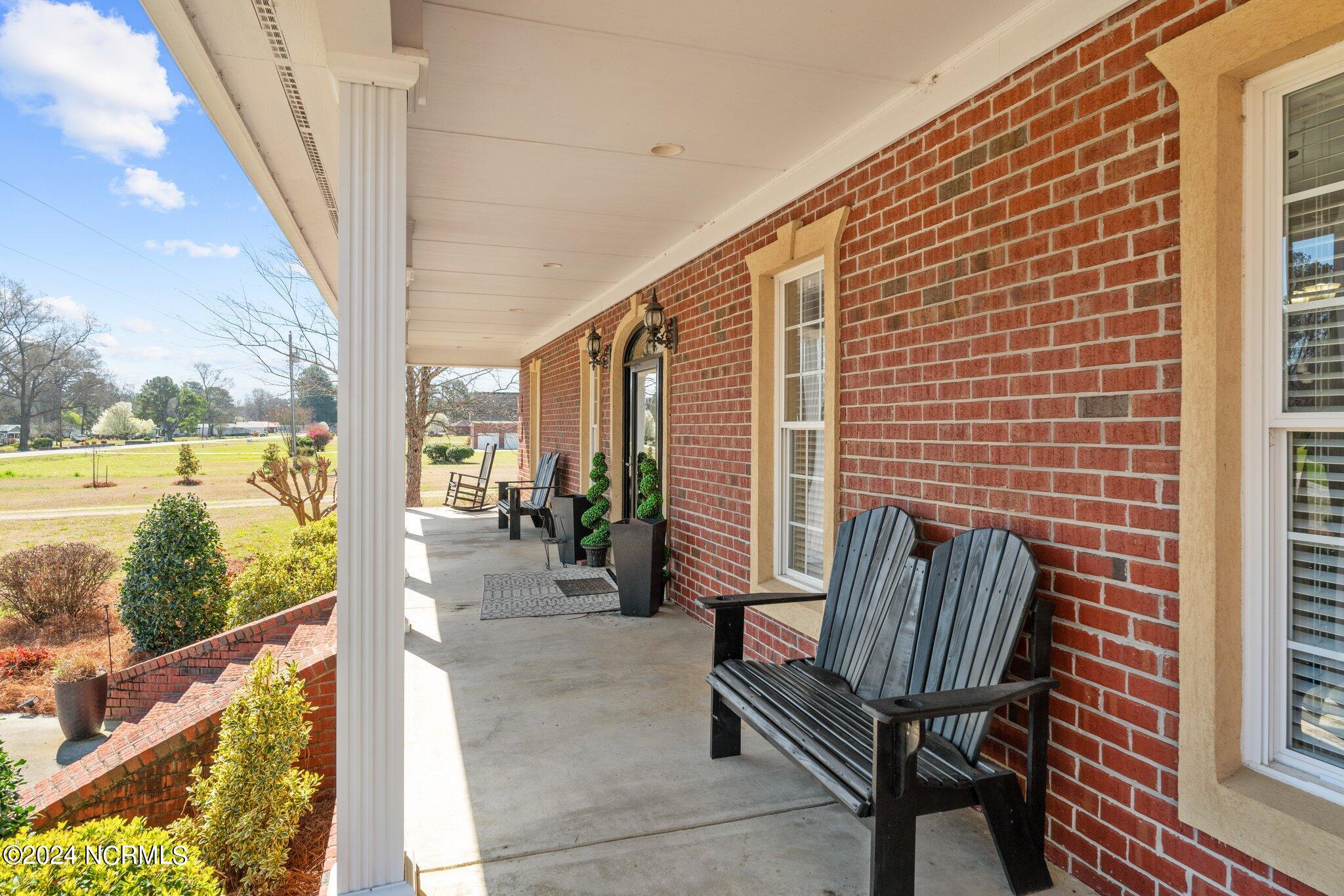 1430 Covington Road Property Photo 5