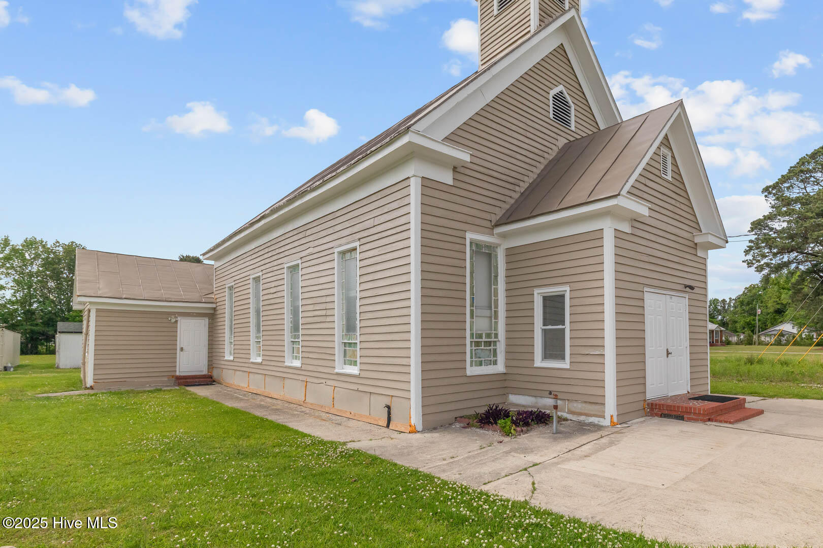 6099 Gum Branch Road Property Photo 5