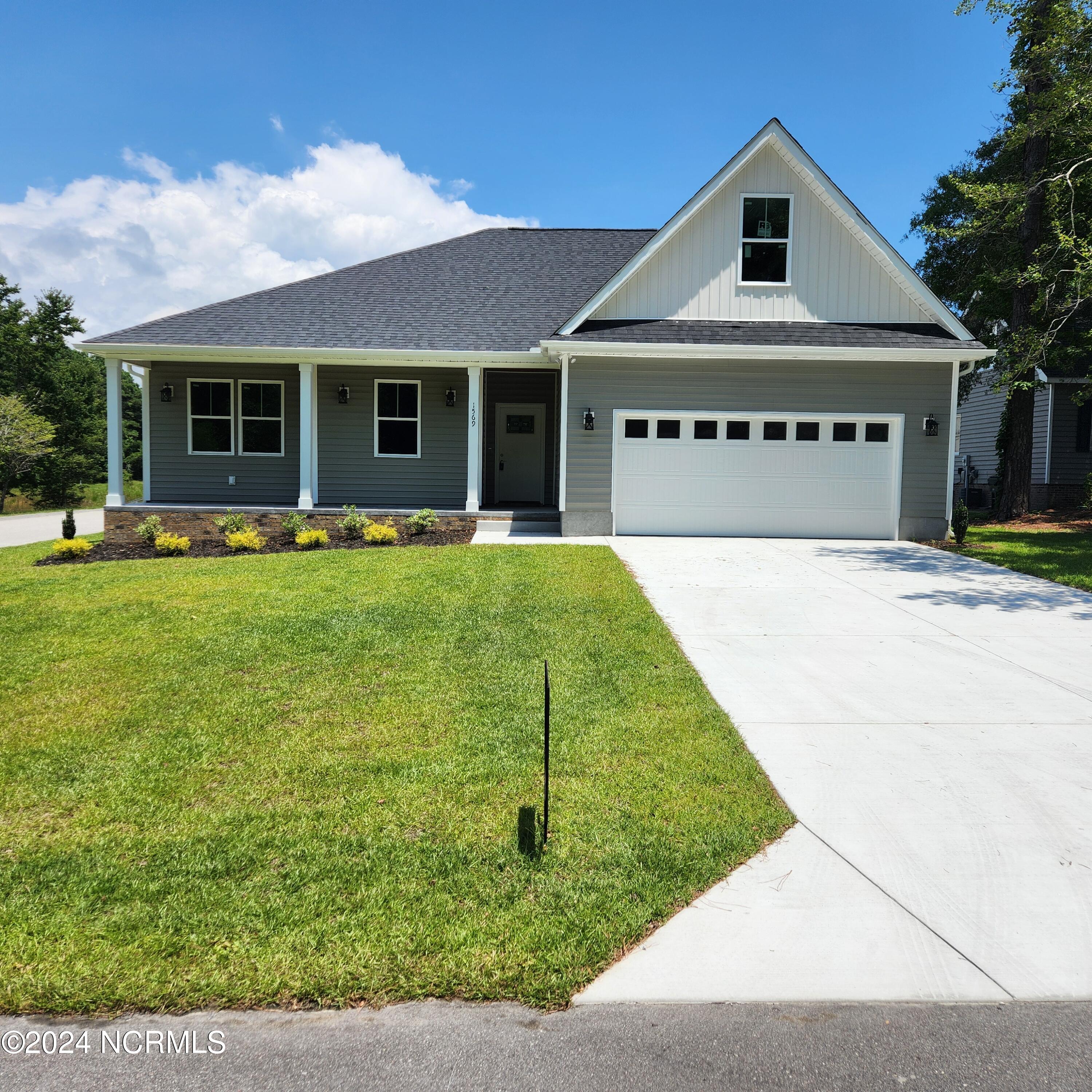 1569 Eyota Drive Property Photo