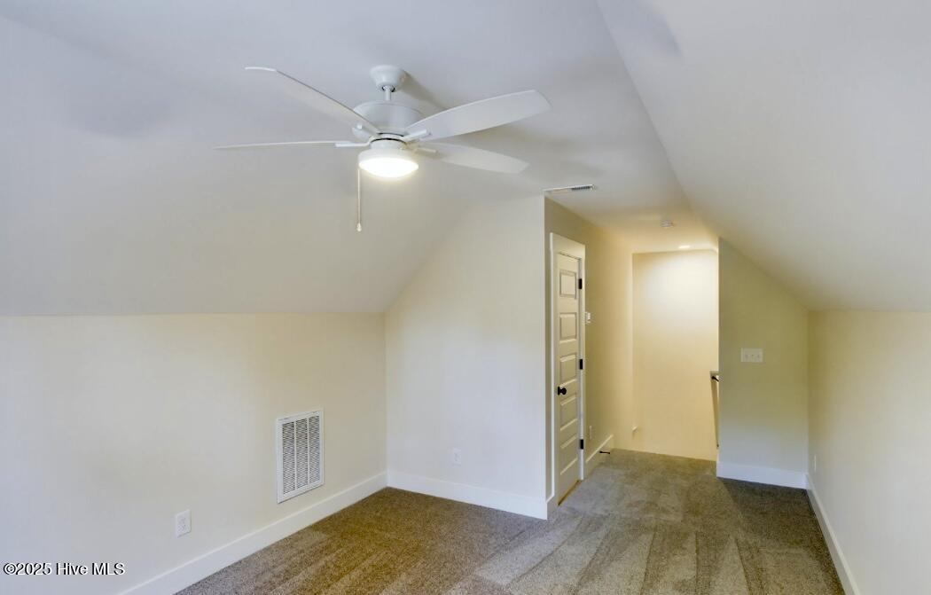 2124 Caracara Drive Property Photo 39