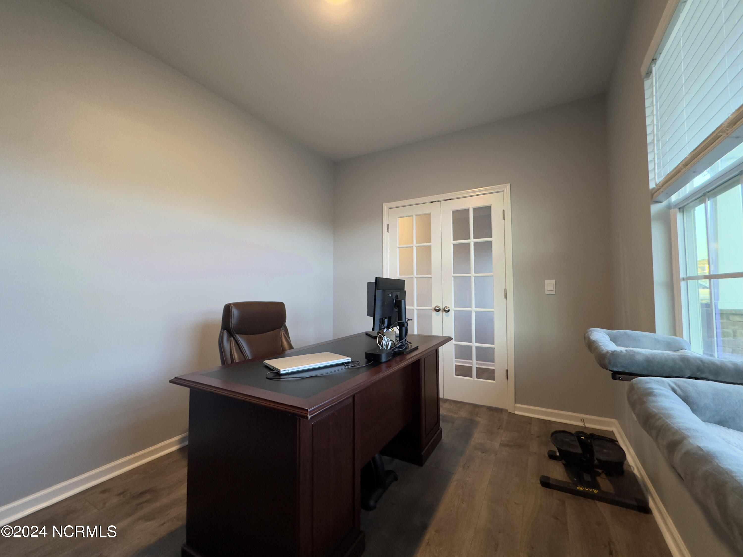 108 Featherstone Lane Property Photo 17