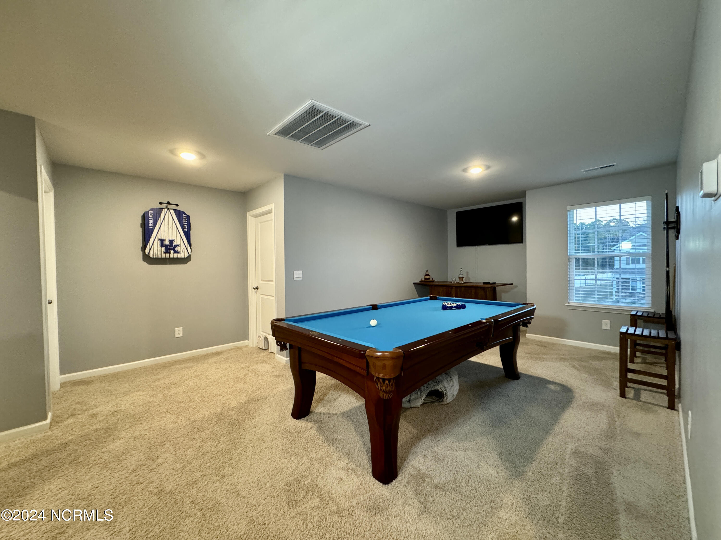 108 Featherstone Lane Property Photo 23