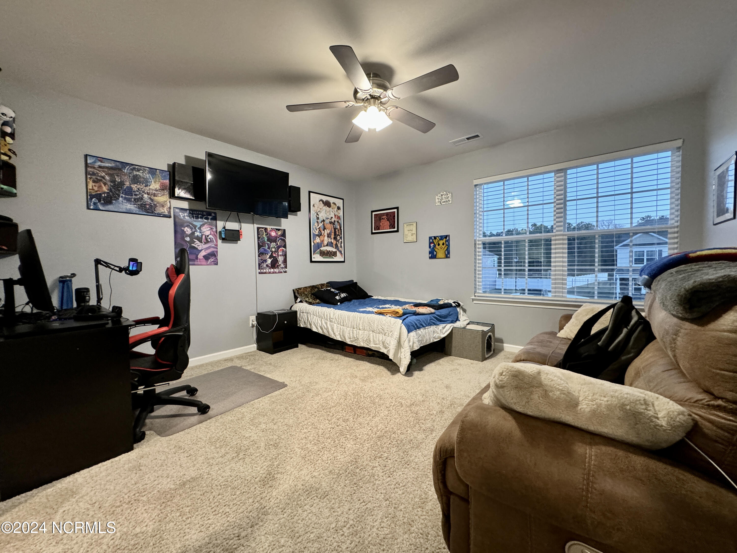 108 Featherstone Lane Property Photo 38