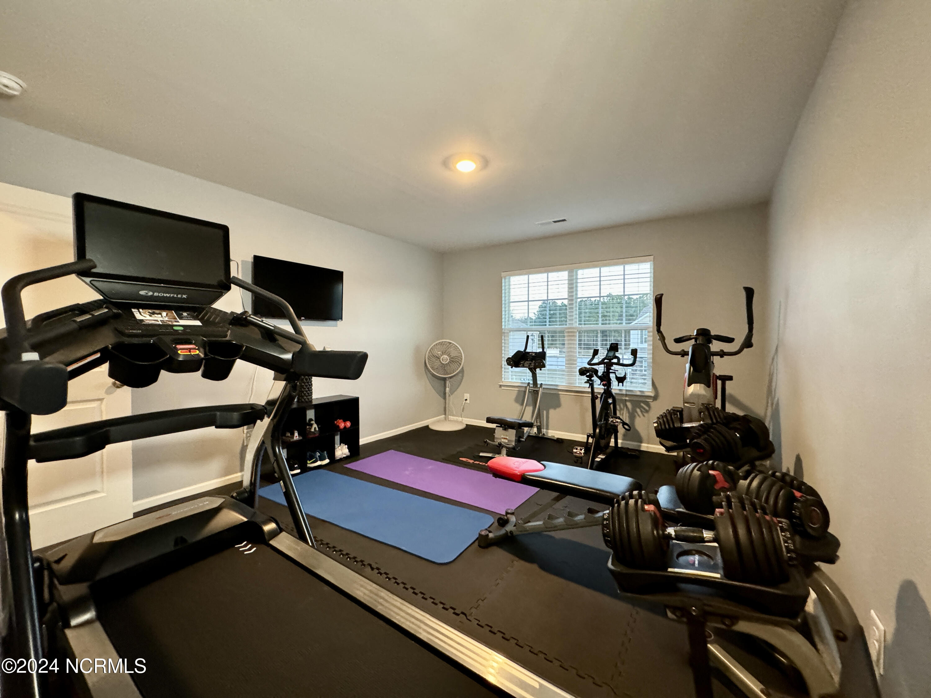 108 Featherstone Lane Property Photo 40