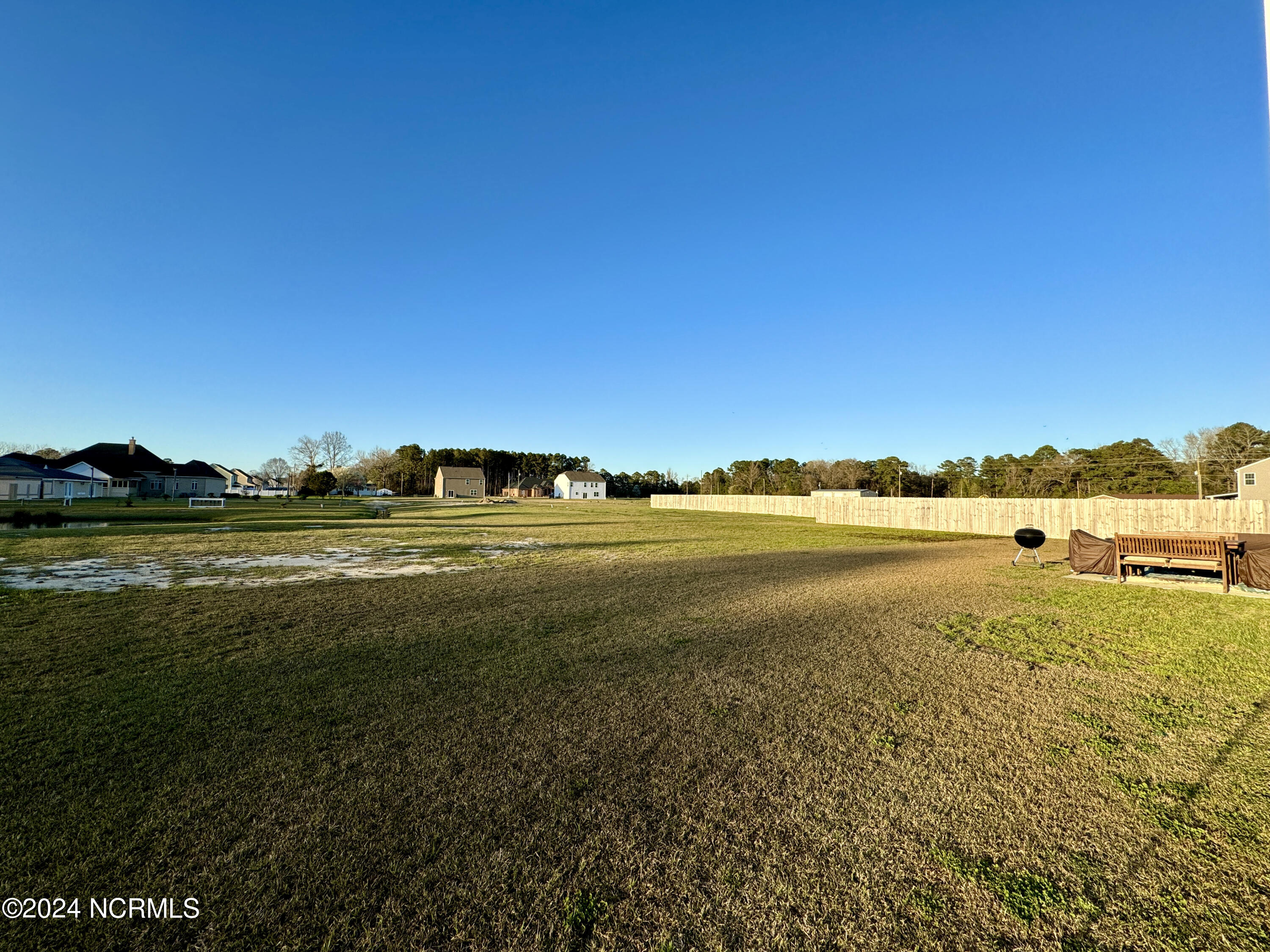 108 Featherstone Lane Property Photo 44