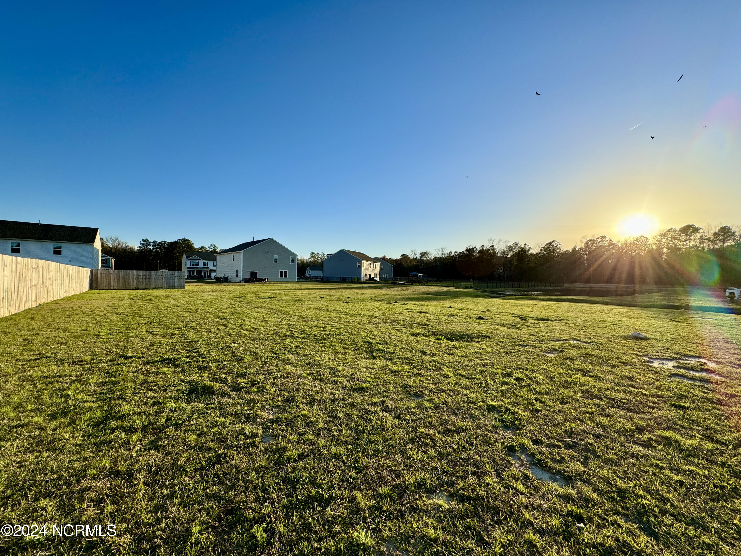 108 Featherstone Lane Property Photo 46