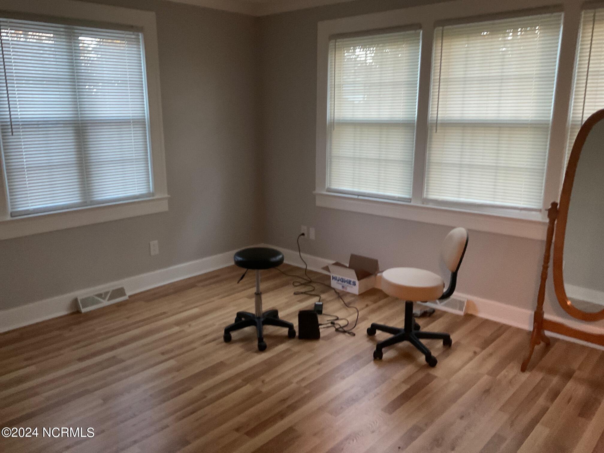 3313 S Church Street Property Photo 4