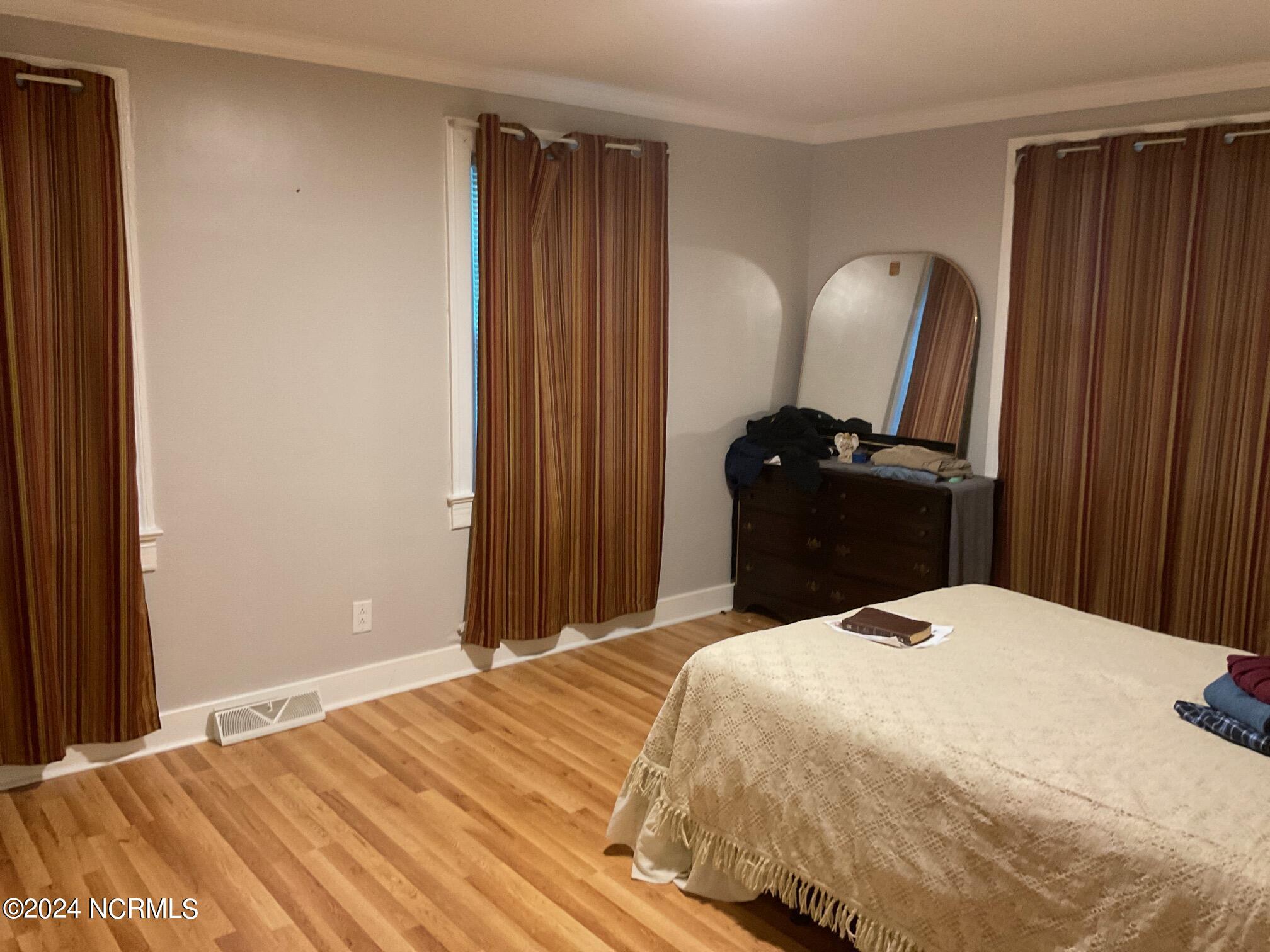 3313 S Church Street Property Photo 7