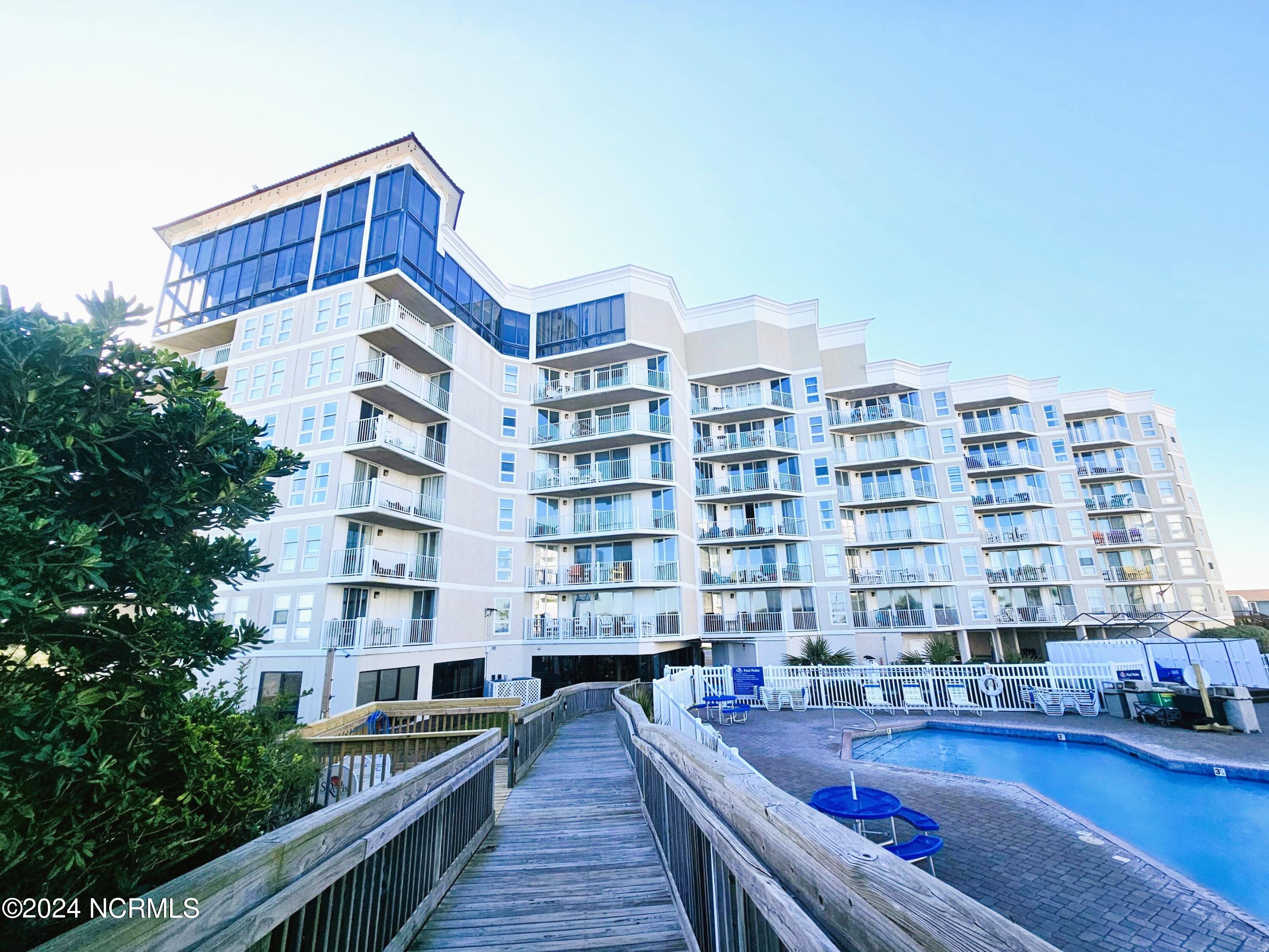 2000 New River Inlet Road Unit 2212 Property Photo 1