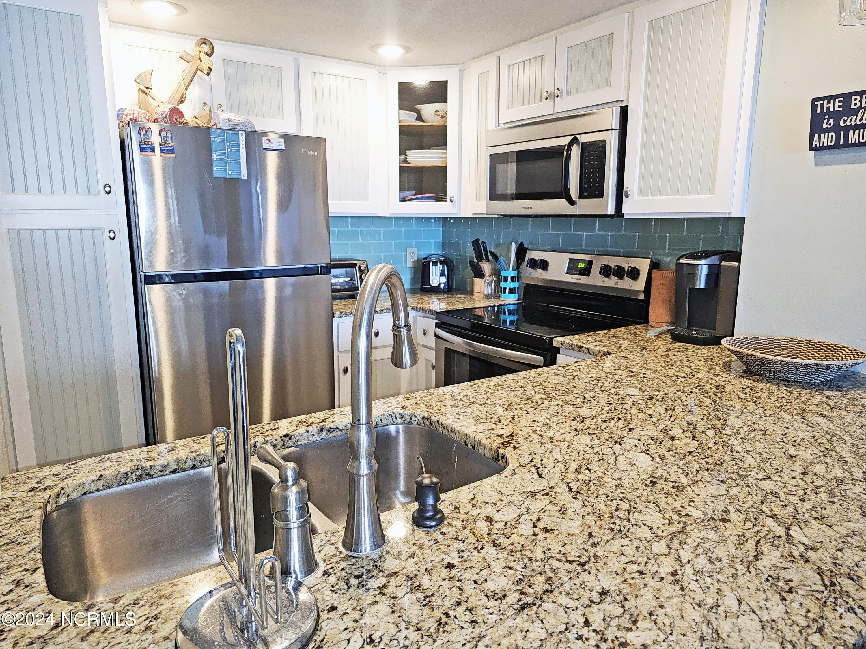 2000 New River Inlet Road Unit 2212 Property Photo 5