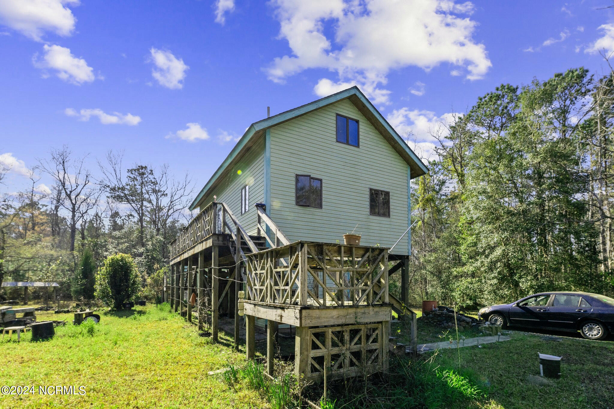 1375 Belangia Road Property Photo