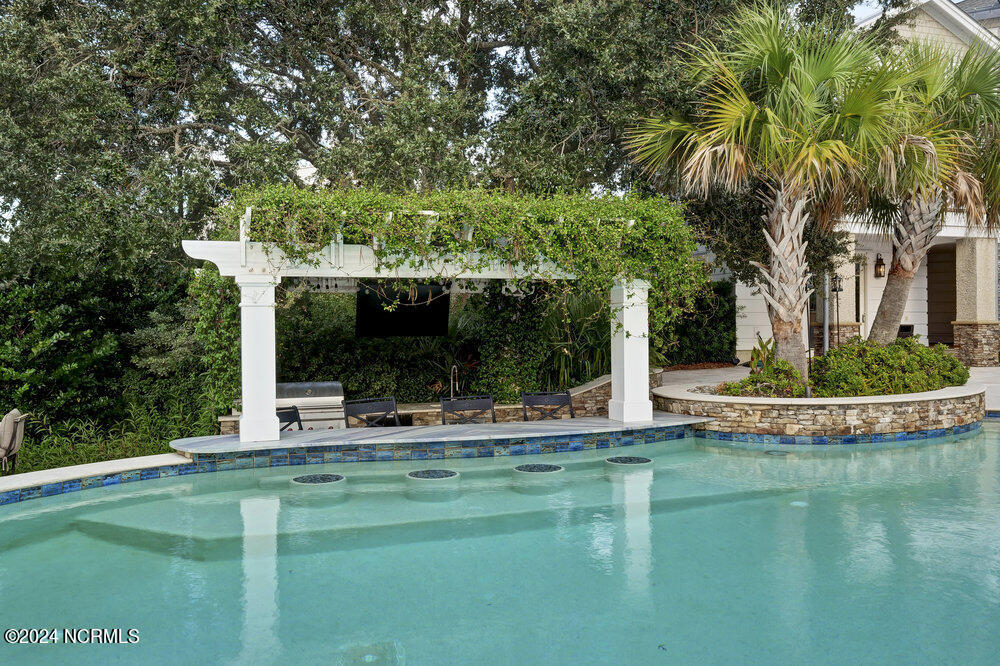 824 Inlet View Drive Property Photo 20