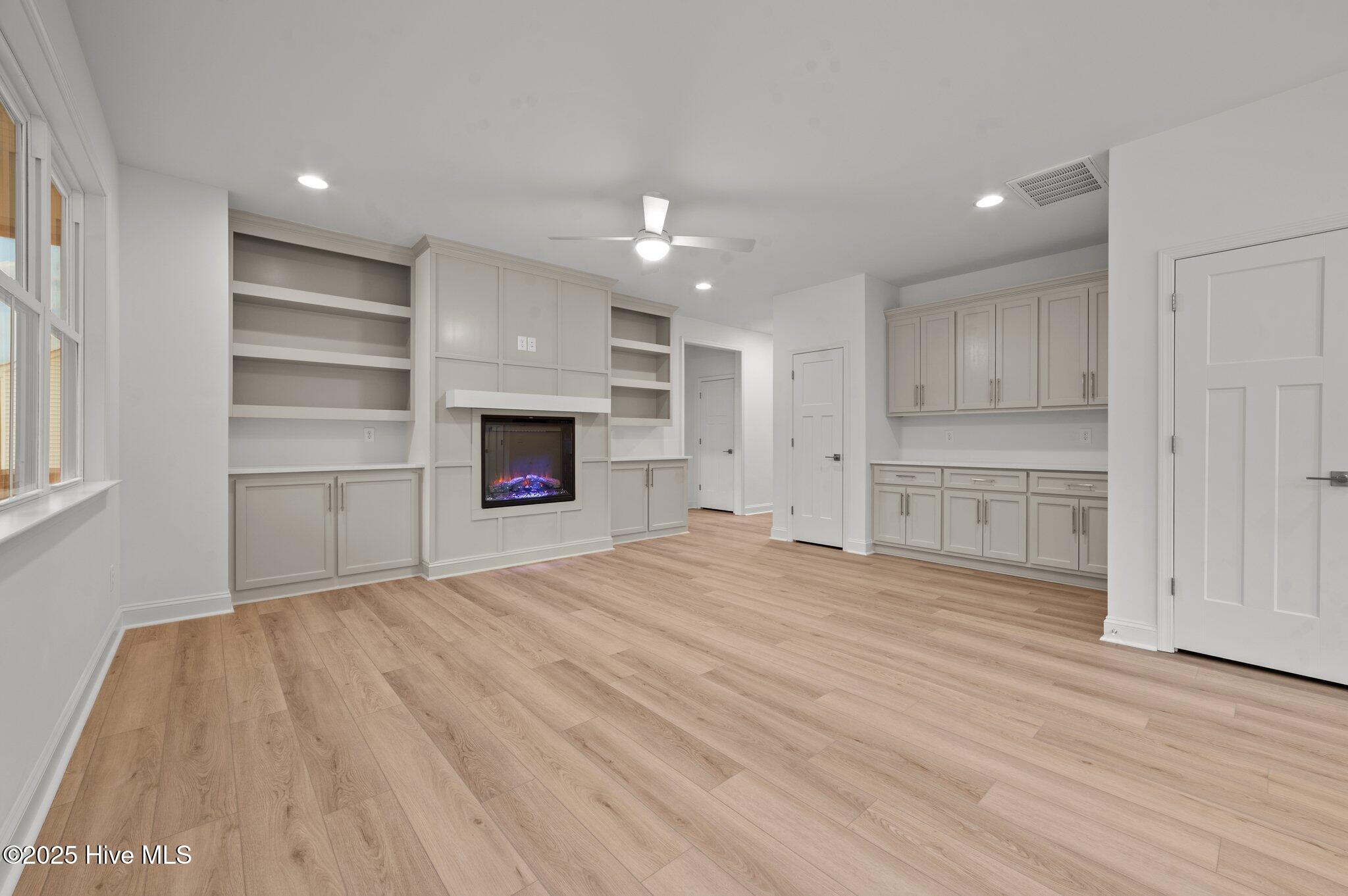 5102 Willows Edge Drive Property Photo 8