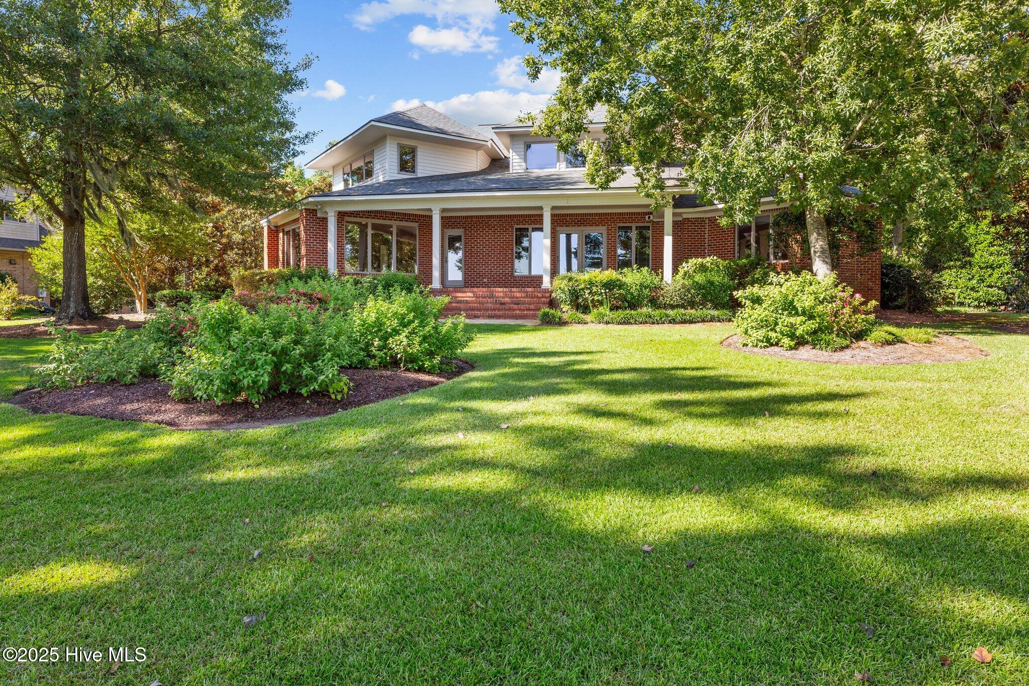 207 Pamlico Lane Property Photo 8