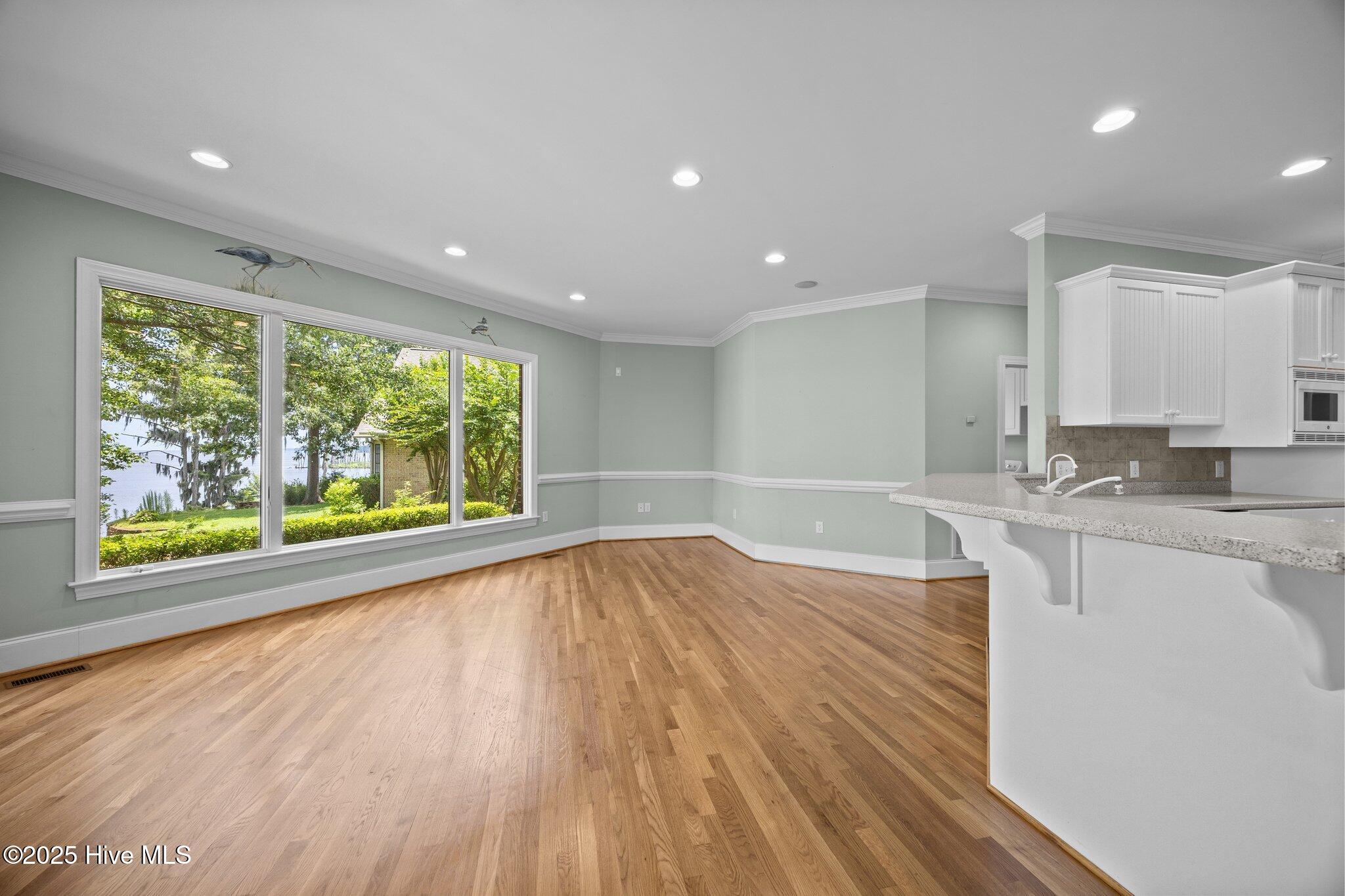 207 Pamlico Lane Property Photo 24