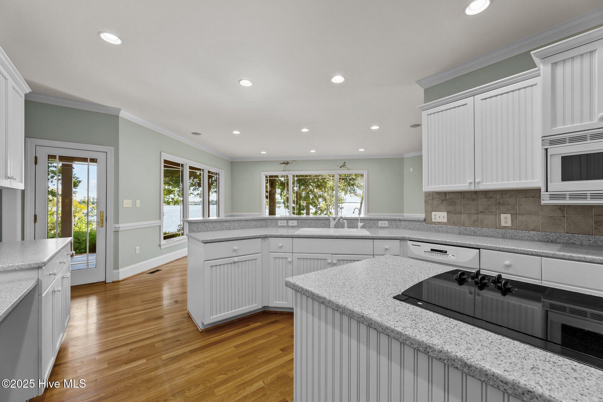 207 Pamlico Lane Property Photo 26