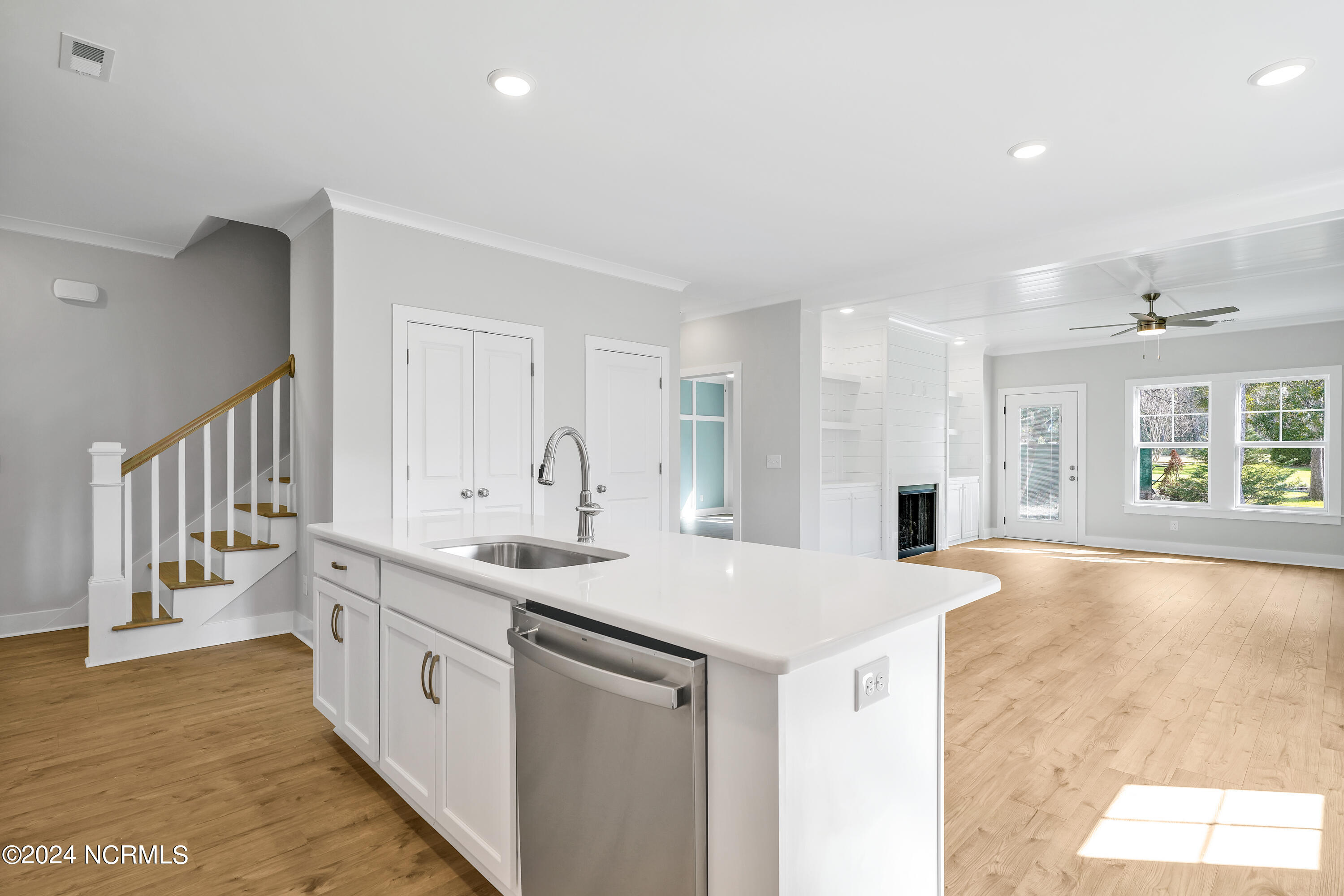 1589 Windsong Drive Property Photo 18