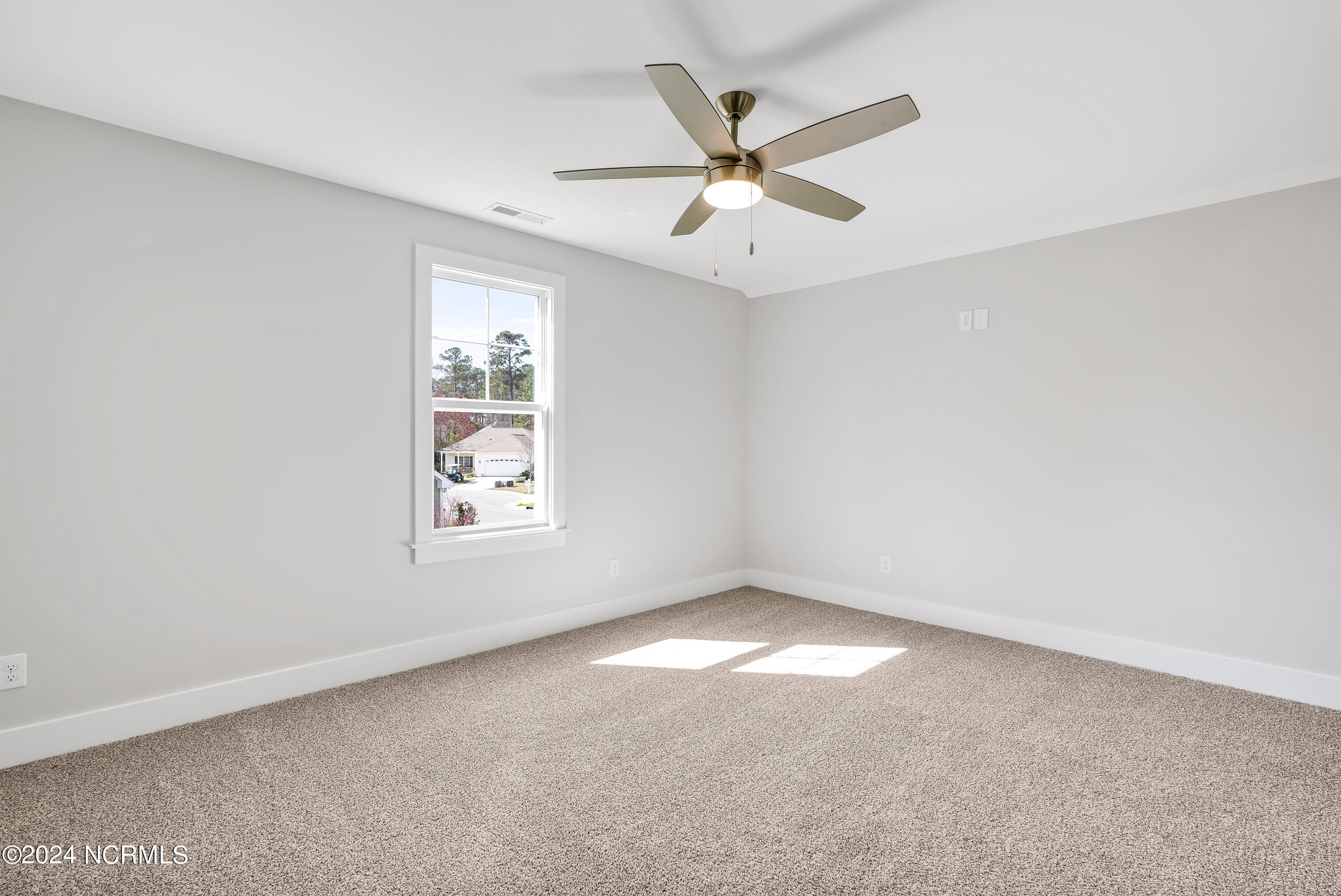 1589 Windsong Drive Property Photo 32