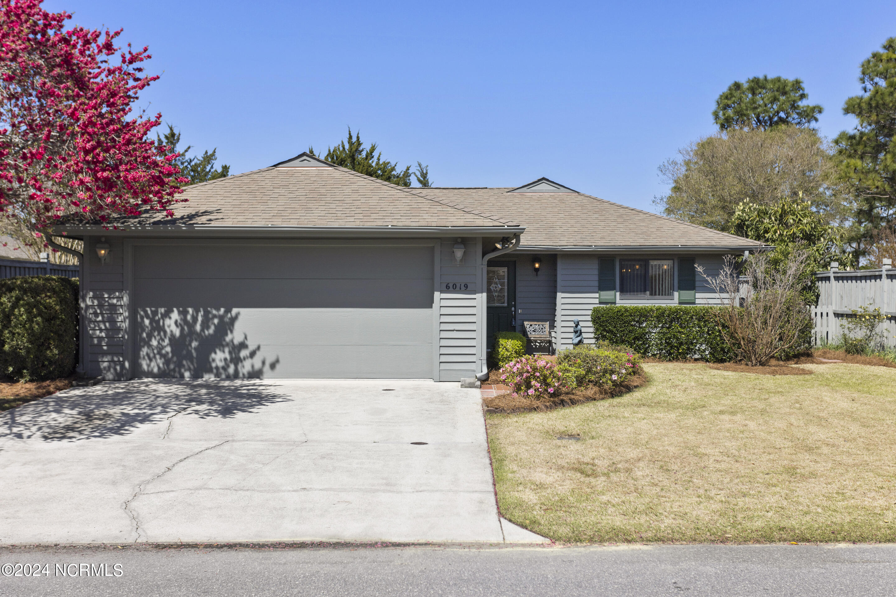 6019 Cedar Ridge Drive Property Photo 1