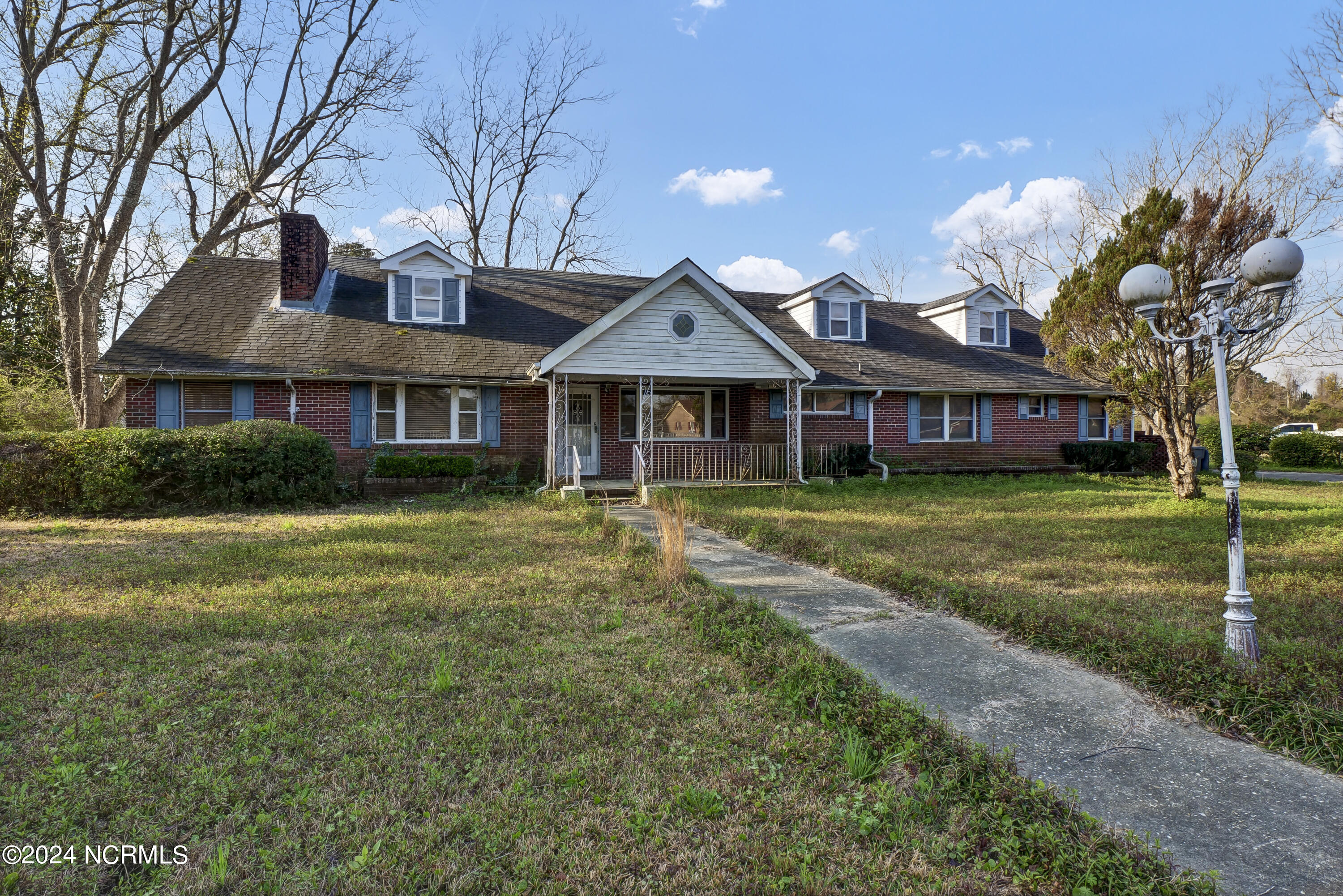 3112 John Grady Road Property Photo 2